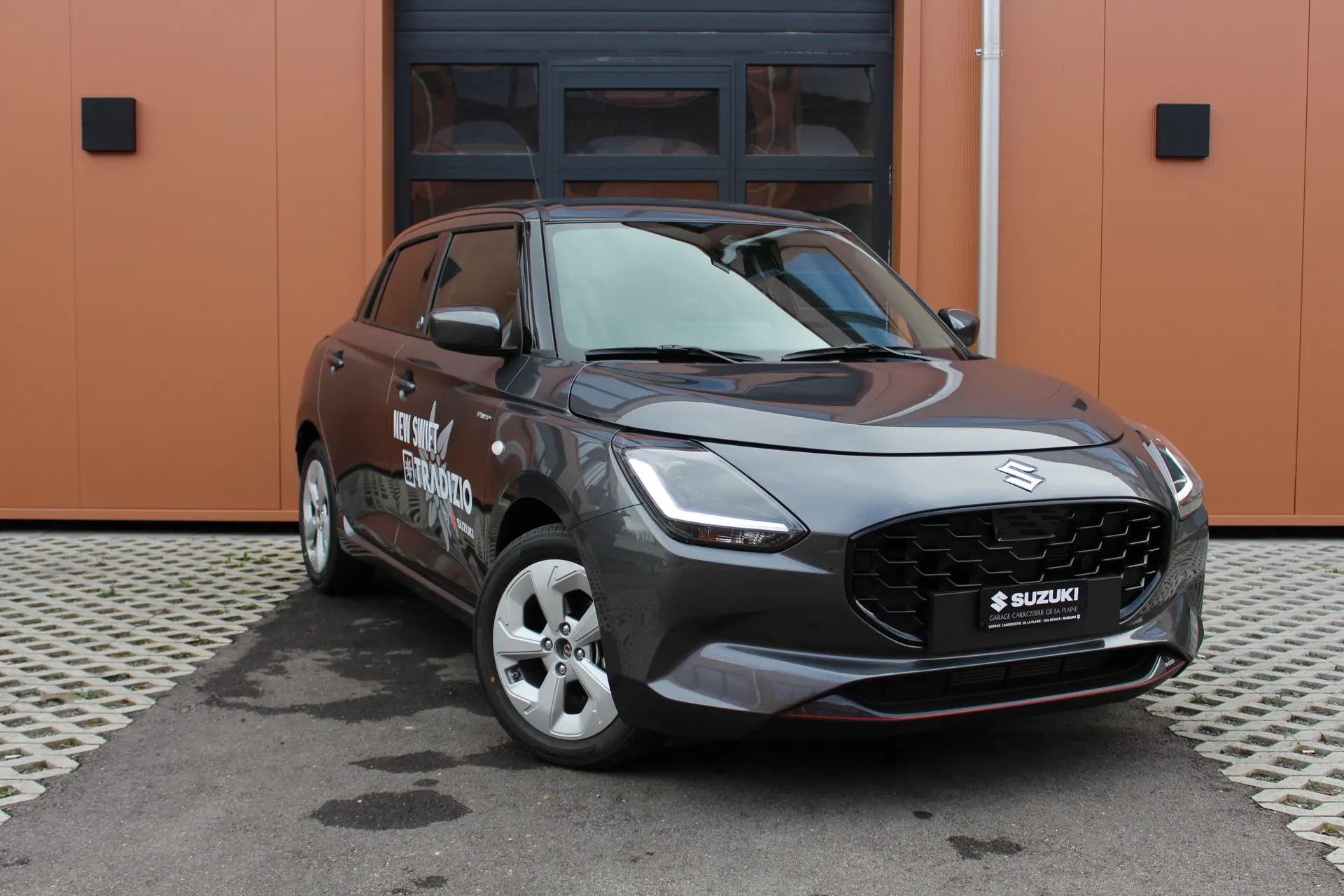 Suzuki Swift 1.2 Hybrid CVT — Citadine économe et connectée, quasi neuve