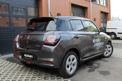 Suzuki Swift 1.2 Hybrid CVT — Citadine économe et connectée, quasi neuve — détail