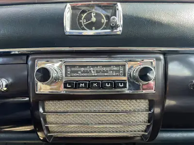Mercedes-Benz 180D 1958 — Classique diesel authentique, immatriculé vétéran suisse — arrière