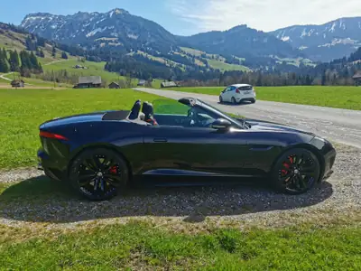 Jaguar F-Type Convertible S 5.0 V8 — Moteur récemment révisé, sportivité britannique authentique — Innenraum