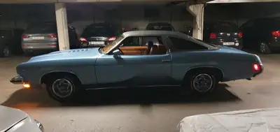 Oldsmobile 442 Cutlass Big Block 7.5L — Légende américaine des années 80, moteur colossal — Miniature 11