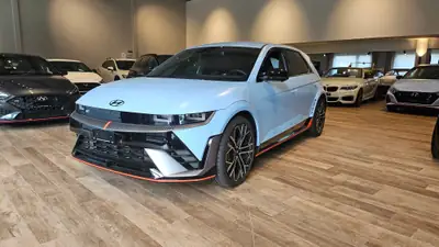 Hyundai Ioniq 5 N 84kWh 4WD — 650 ch, performances électriques et garantie 5 ans — exterior view