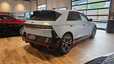 Hyundai Ioniq 5 N 84kWh 4WD — 650 ch, performances électriques et garantie 5 ans — Thumbnail 9