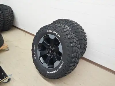Dodge Ram 1500 Crew Cab Rebel Sport — Pick-up musclé 396 ch, 4x4, équipements premium — Miniatura 21