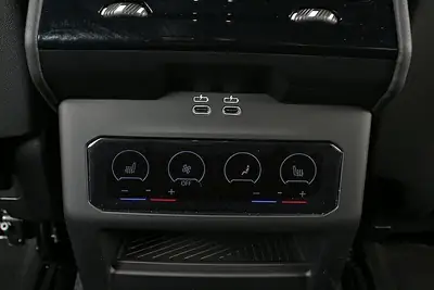 BMW 530e M Sport Steptronic — Berline hybride rechargeable, très faible kilométrage — Miniatur 15