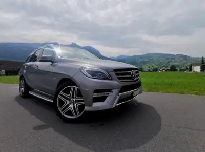 Mercedes-Benz ML 350 BlueTEC 4Matic — SUV premium diesel, 4x4 intégral et consommation maîtrisée — Miniature 16
