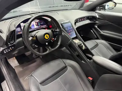 Ferrari Roma 3.9 V8 T — Coupé GT haute performance, 620 ch, quasi neuf — Miniatur 7