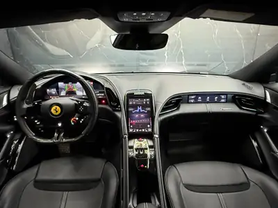 Ferrari Roma 3.9 V8 T — Coupé GT haute performance, 620 ch, quasi neuf — Miniatur 12