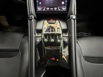 Ferrari Roma 3.9 V8 T — Coupé GT haute performance, 620 ch, quasi neuf — Miniatur 14