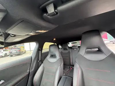 Mercedes-Benz CLA 200 Shooting Brake AMG Line — Élégance dynamique et polyvalence — dettaglio