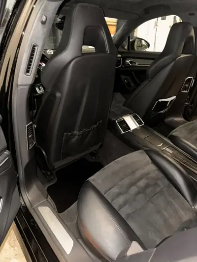 Porsche Panamera GTS 4.8 PDK — Grand tourer sportif, 96 000 km seulement — Miniature 7