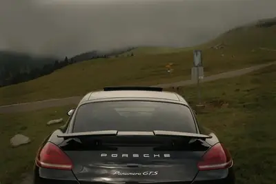 Porsche Panamera GTS 4.8 PDK — Grand tourer sportif, 96 000 km seulement — Miniature 13