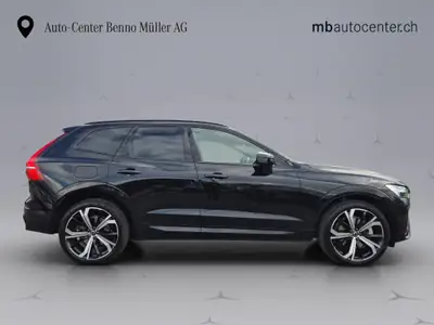 Volvo XC60 2.0 B5 MH Ultimate Dark — SUV hybride premium, 23'000 km seulement — détail