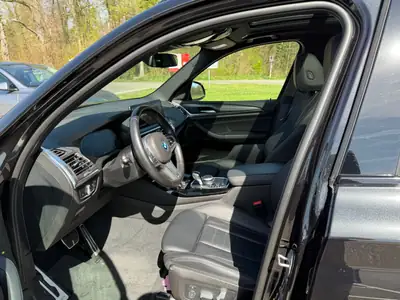 BMW X3 xDrive 30e M Sport 2023 — SUV hybride rechargeable, 38'000 km seulement — détail