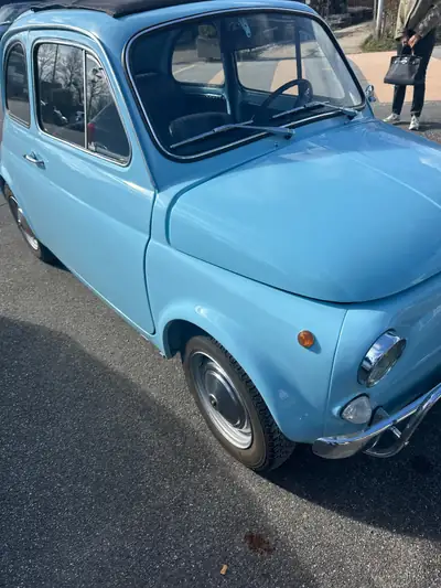 FIAT 500L Lusso 1969 — Coupé vintage blue celeste, 30 000 km d'origine — tableau de bord
