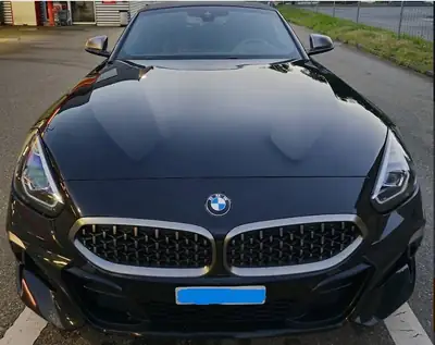 BMW Z4 M40i Steptronic — Cabriolet sportif 340 ch, État impeccable — rear view