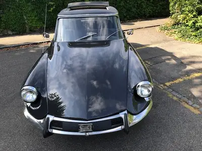Citroën DS 21 Pallas 1966 — Chef-d'œuvre rétro, transmission semi-automatique — vue extérieure