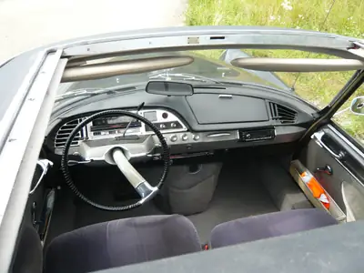 Citroën DS 21 Pallas 1966 — Chef-d'œuvre rétro, transmission semi-automatique — détail