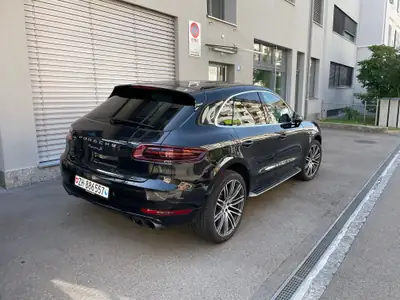 Porsche Macan S PDK — SUV sportif premium, 340 ch et freinage sûr — dashboard