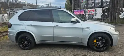 BMW X5M xDrive — SUV sportif 555 ch avec Standheizung et extras premium — Miniature 7