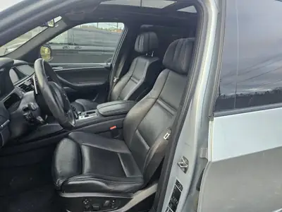 BMW X5M xDrive — SUV sportif 555 ch avec Standheizung et extras premium — Miniature 10