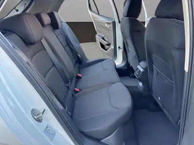 Skoda Fabia 1.0 TSI Selection DSG — Citadine dynamique, quasi neuve avec équipements premium — Miniature 18