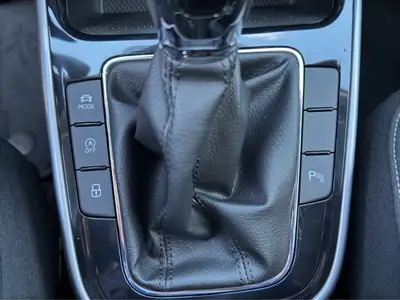 Skoda Fabia 1.0 TSI Selection DSG — Citadine efficace, quasi neuve à 15 km — Miniature 25