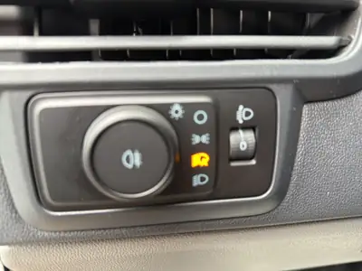 Ford Transit Custom Combi 320 — 9 places, diesel automatique, quasi neuf à 800 km — Miniature 23