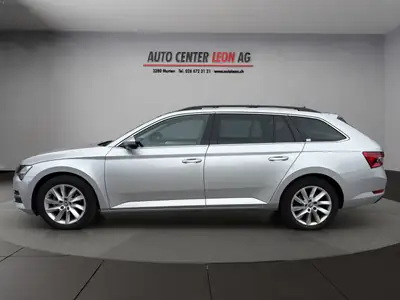 Škoda Superb Combi 2.0 TDi Ambition 4x4 — Monospace familial robuste, 4 roues motrices et 60000 km — arrière