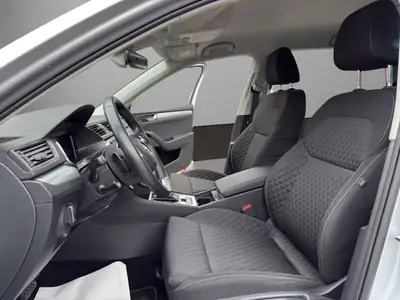 Škoda Superb Combi 2.0 TDi Ambition 4x4 — Monospace familial robuste, 4 roues motrices et 60000 km — Miniature 9