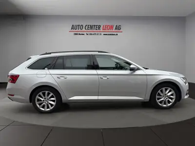 Škoda Superb Combi 2.0 TDi Ambition 4x4 — Monospace familial robuste, 4 roues motrices et 60000 km — Miniature 7