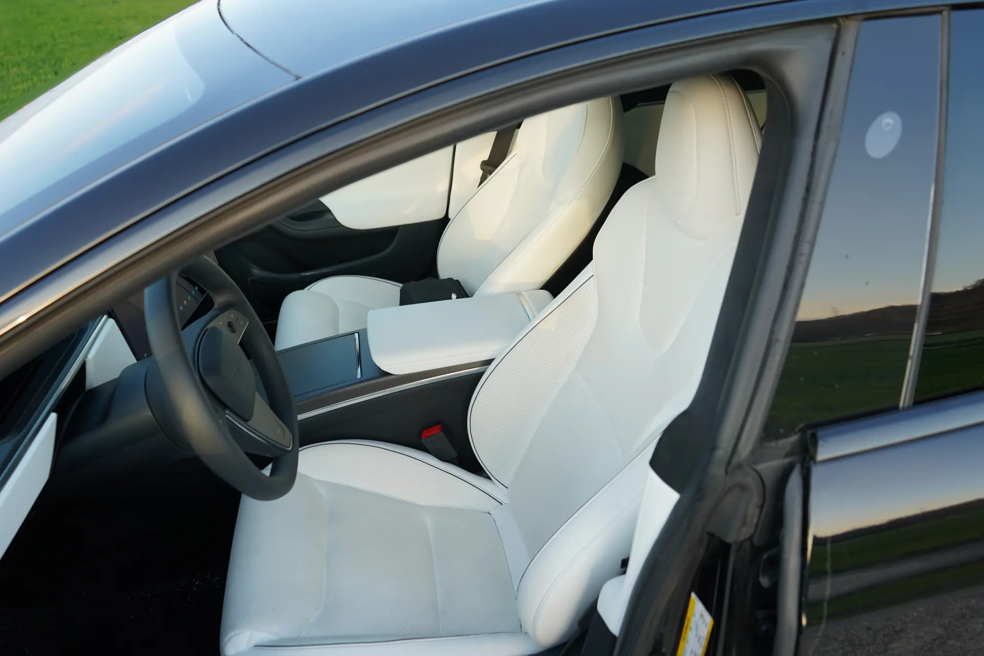 Tesla Model S 2022 occasion Essertines-sur-Yverdon — 4