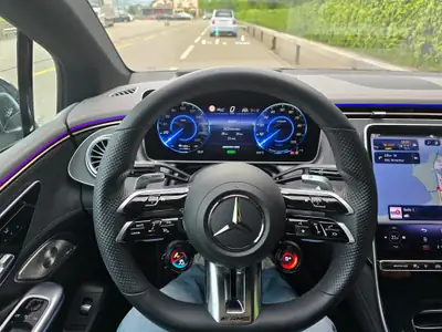 Mercedes-Benz EQE 43 AMG 4Matic — Berline électrique haute performance, 20 800 km seulement — Thumbnail 20