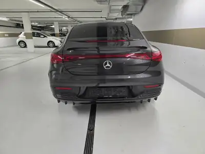 Mercedes-Benz EQE 43 AMG 4Matic — Berline électrique haute performance, 20 800 km seulement — Thumbnail 27
