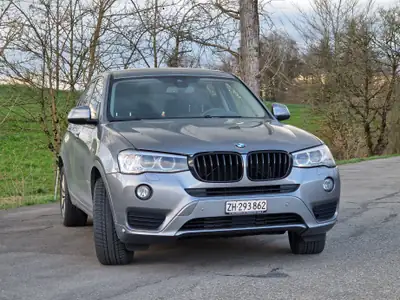 BMW X3 xDrive 35i — SUV premium 306 ch, transmission automatique, sans sinistre — interni