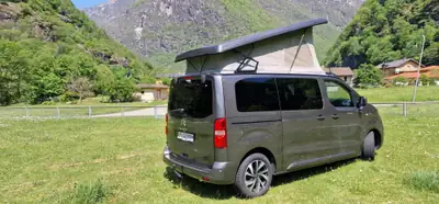 Citroën Spacetourer Camper 2022 — 8 places, diesel automatique, équipé 360° — Miniatura 14