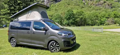 Citroën Spacetourer Camper 2022 — 8 places, diesel automatique, équipé 360° — Miniatura 15