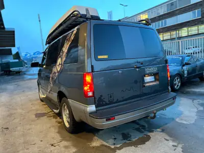 Chevrolet Astro 4x4 — Monospace robuste, traction intégrale, 208'000 km — Miniature 7