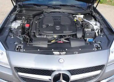 Mercedes-Benz SLK 350 — Cabriolet sportif légendaire, seulement 28'000 km — Miniatura 10