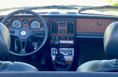 Fiat 124 Spider DS Europa 1982 — Cabriolet classique, état exceptionnel, statut vétéran — détail
