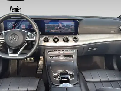 Mercedes-Benz E 300 Cabriolet AMG Line — Décapotable sportive, 245 ch et moins de 90 000 km — Thumbnail 15