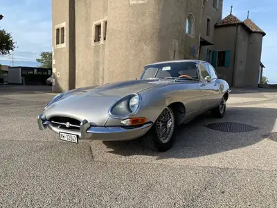 Jaguar E-Type 3.8 Série 1 (1964) — Icône britannique, Matching Numbers, histoire certifiée — vista esterna