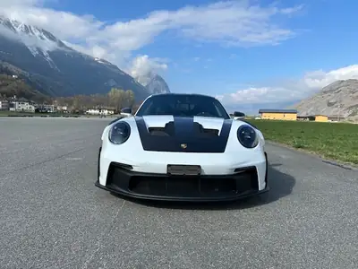 Porsche 911 GT3 RS 2025 — Hyperperformance extrême, seulement 3700 km — dettaglio