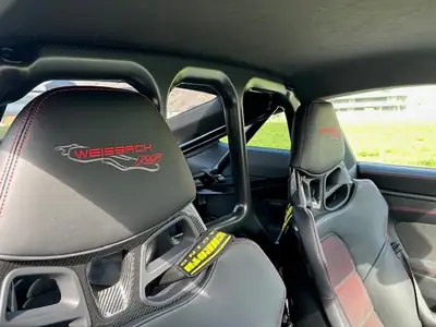 Porsche 911 GT3 RS 2025 — Hyperperformance extrême, seulement 3700 km — Miniatura 12