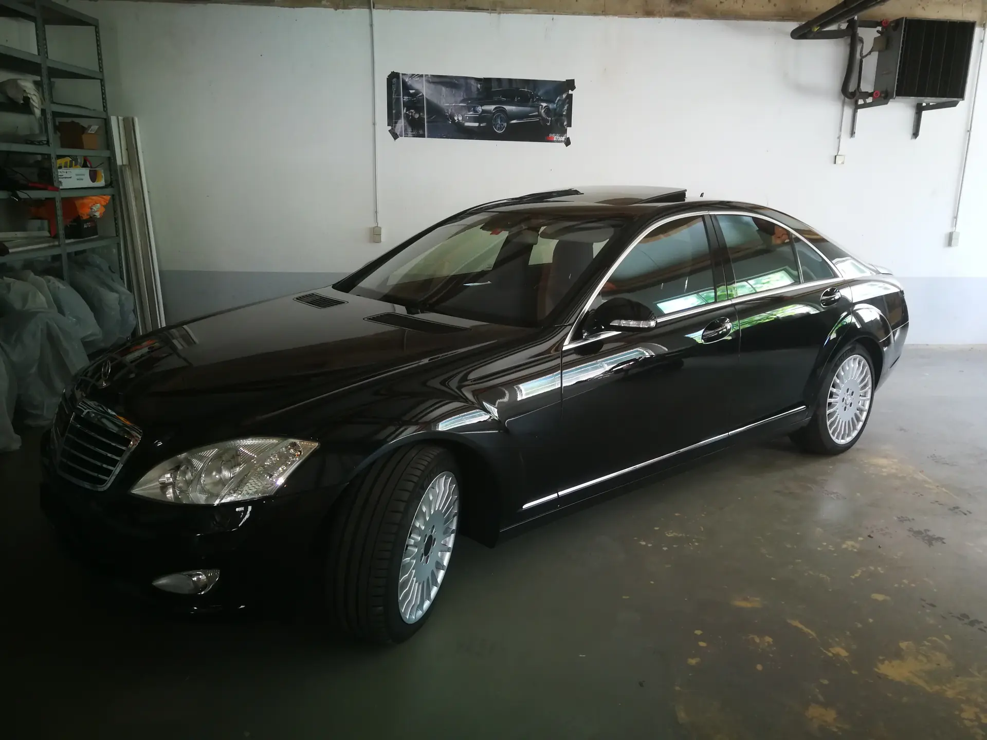 Mercedes-Benz S 500 4Matic 7G-Tronic — Berline de prestige, 388 ch et transmission intégrale