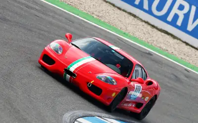 Ferrari F360 Challenge 2003 — Légendaire sportive italienne, 2500 km seulement — vue extérieure