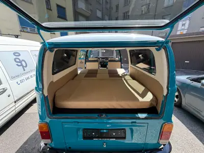 VW T2 1977 — L'icône du camping-car, moteur essence fiable et design intemporel — Miniatur 9