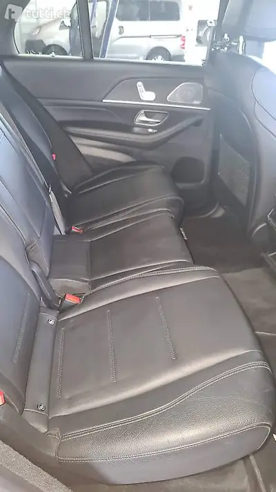 Mercedes-Benz GLE 450 4Matic AMG Line — SUV hybride 7 places, motorisation performante et équipement premium — arrière