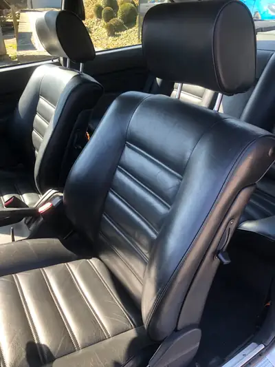 BMW 635 CSi 1987 — Coupé sportif de prestige, 48'900 km authentiques — Miniatura 9