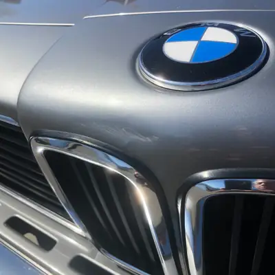 BMW 635 CSi 1987 — Coupé sportif de prestige, 48'900 km authentiques — Miniatura 16